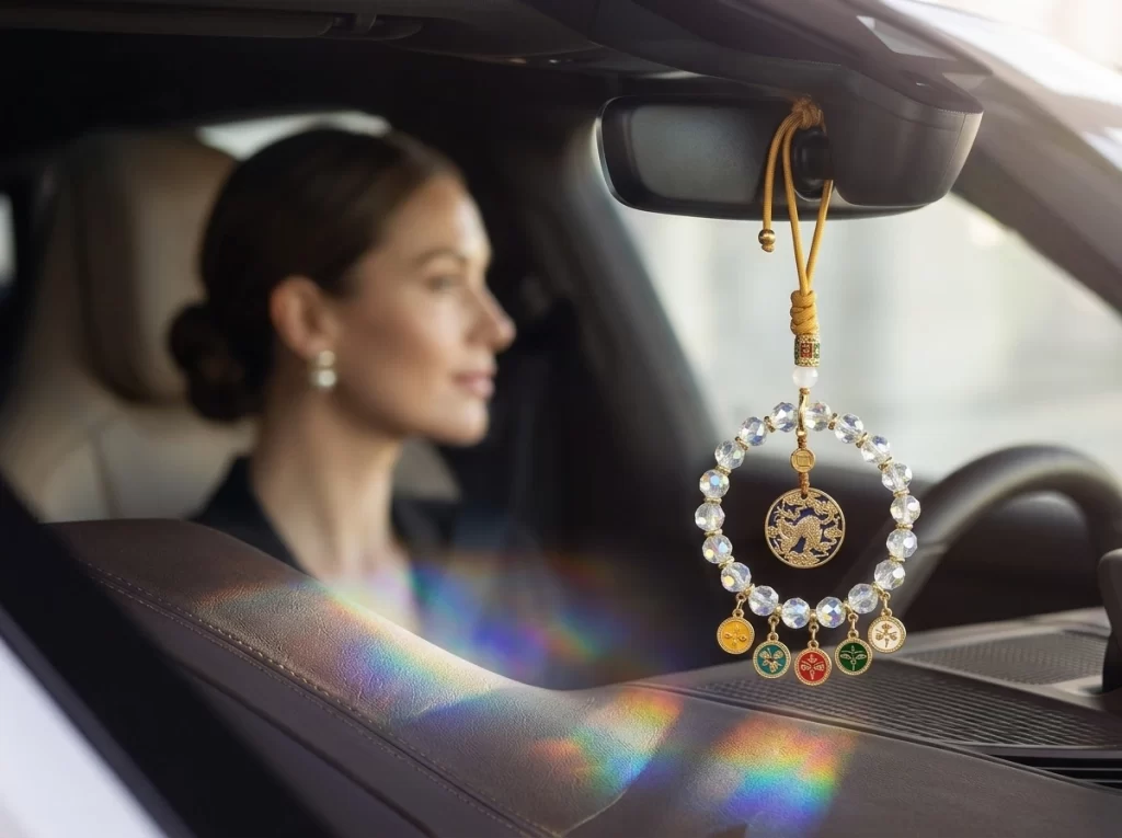 aura_prism_prosperity_chariot_talisman2 aura_prism_prosperity_chariot_talisman2