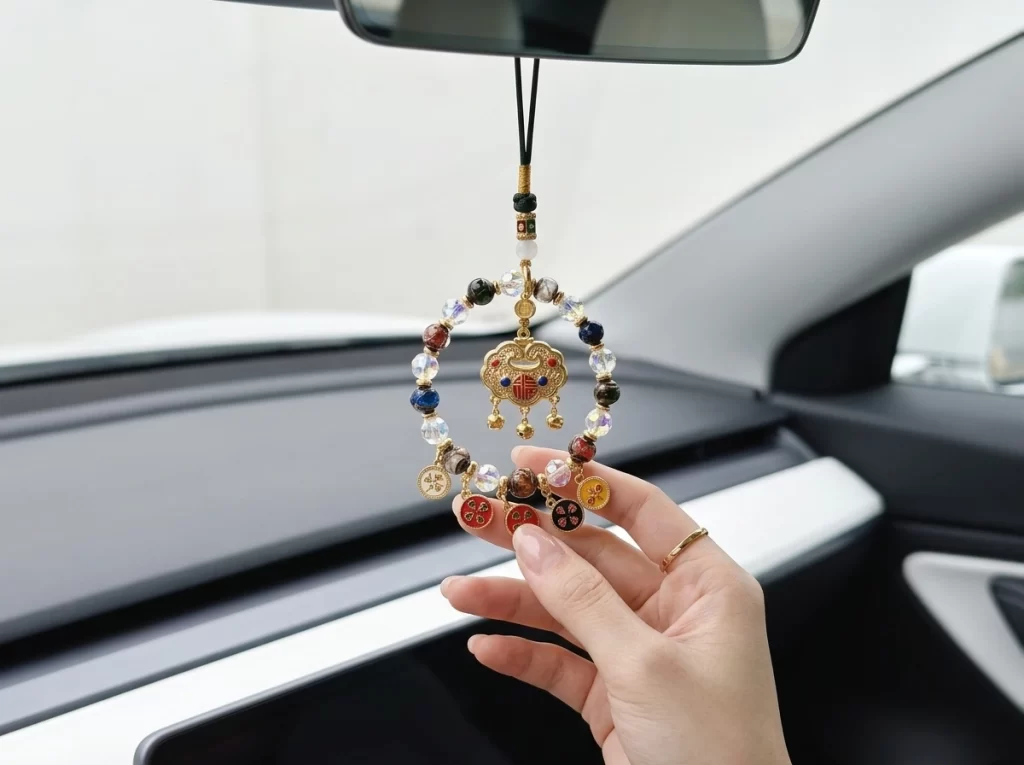 sacred_prosperity_lock_car_talisman5 sacred_prosperity_lock_car_talisman5